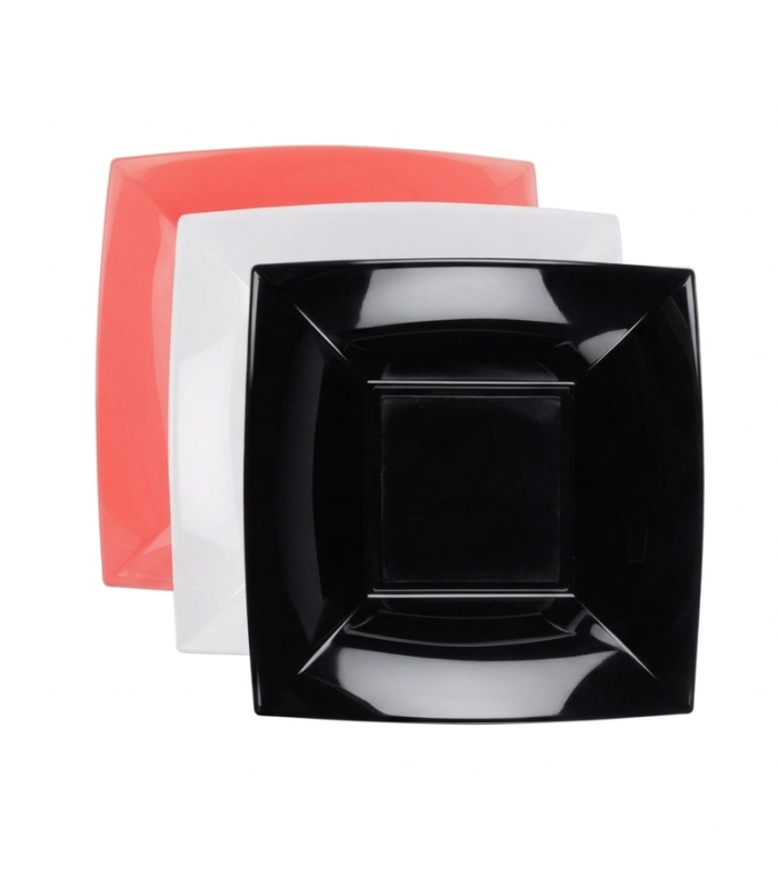 Piatti in plastica rigida fondi 18x18 cm